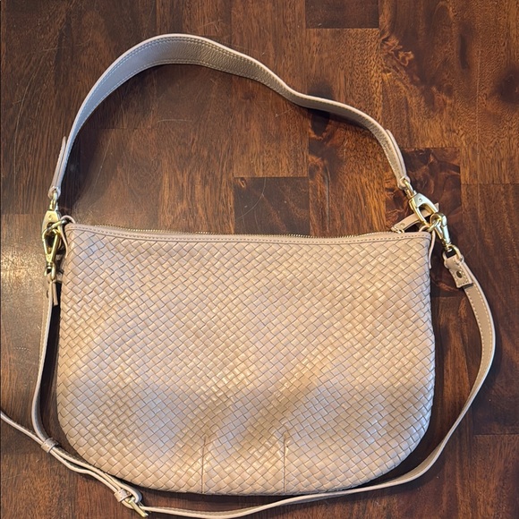 Quince Leather Shoulder Bag with Adjustable Crossbody Strap - Picture 5 of 5